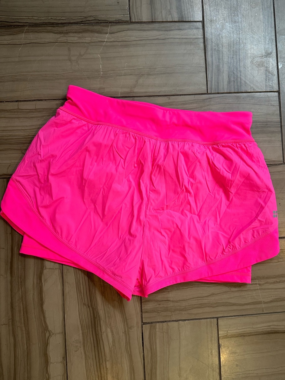 Sweaty Betty Training Day Shorts L Hot Pink NWT